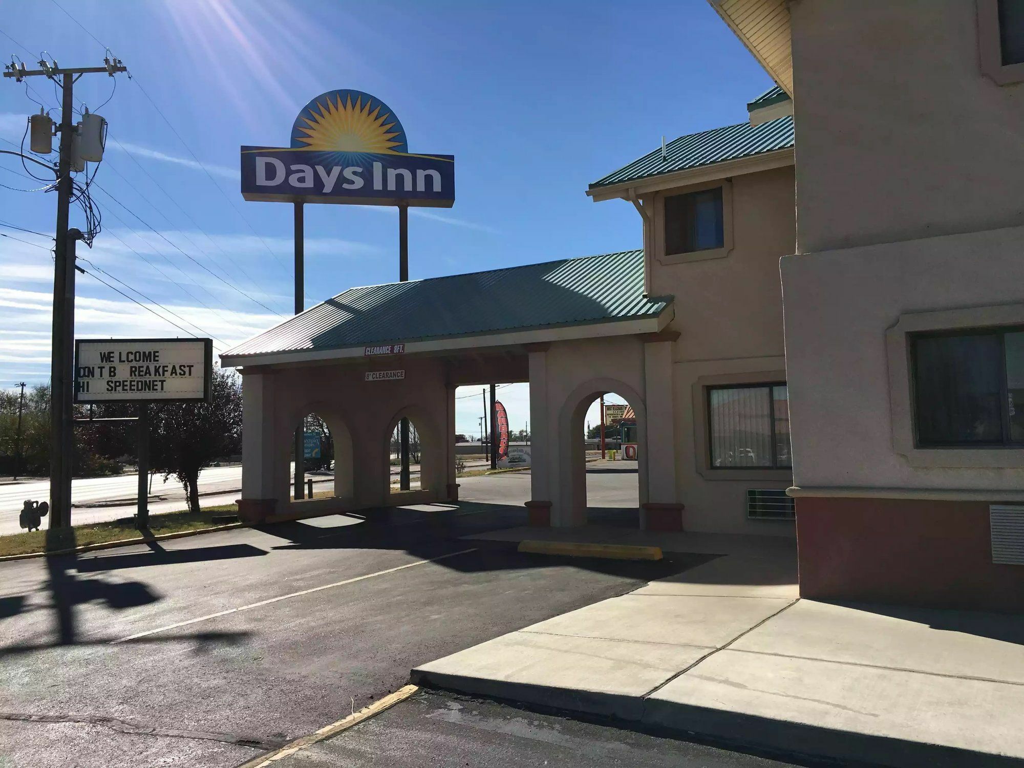 Days Inn By Wyndham Hobbs Exteriör bild